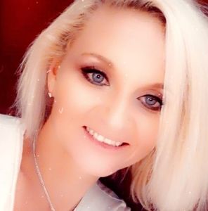 Meet your Posher, Ashlee